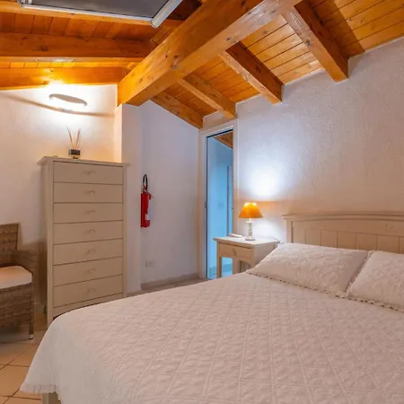 Semesterbostad Casa Corallina *